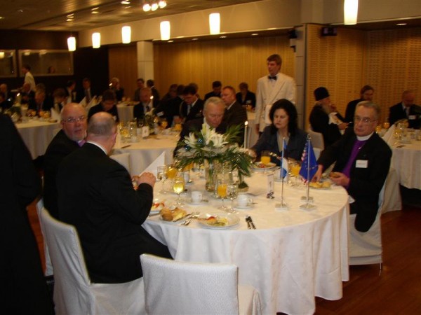 Eesti Palvushommikusöök 2004 11