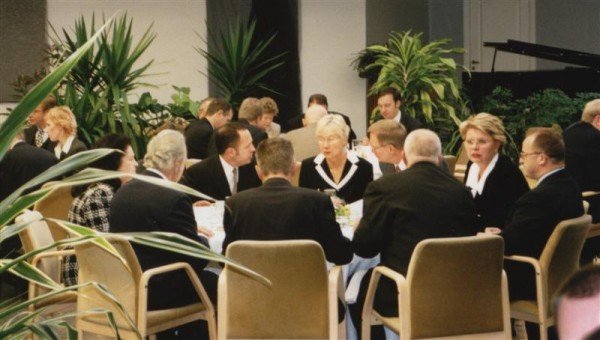 Eesti Palvushommikusöök 2002 7
